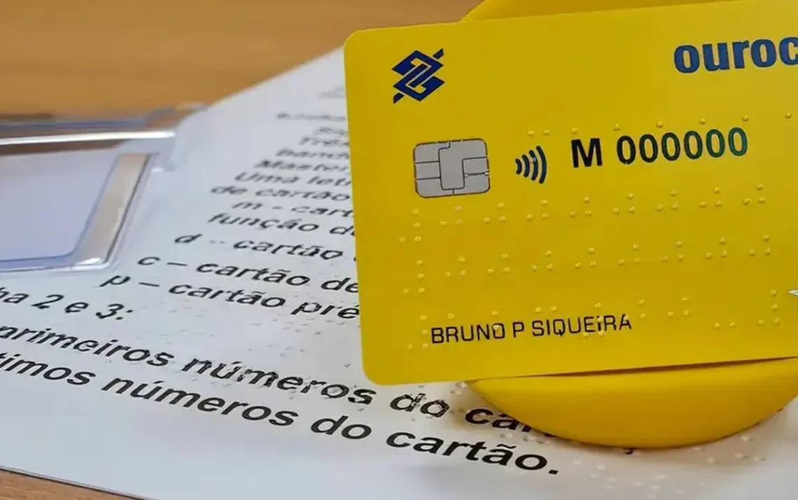 cartão em braille, cartão em braile, cartão em braille