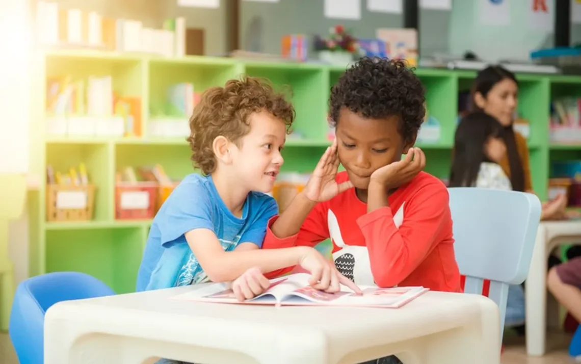 Educação de bebês, primeira infância, aprendizado inicial