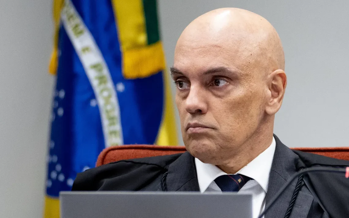 ministro, Moraes;